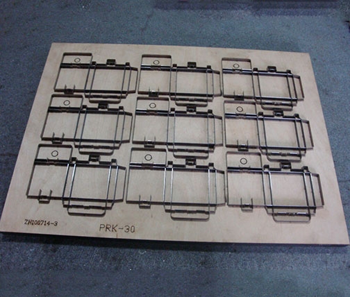 Folding box mould